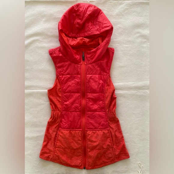 The North Face Jackets & Blazers - The North Face Bright Orange Quilted Puffer Vest Stretch Sides Hooded XS